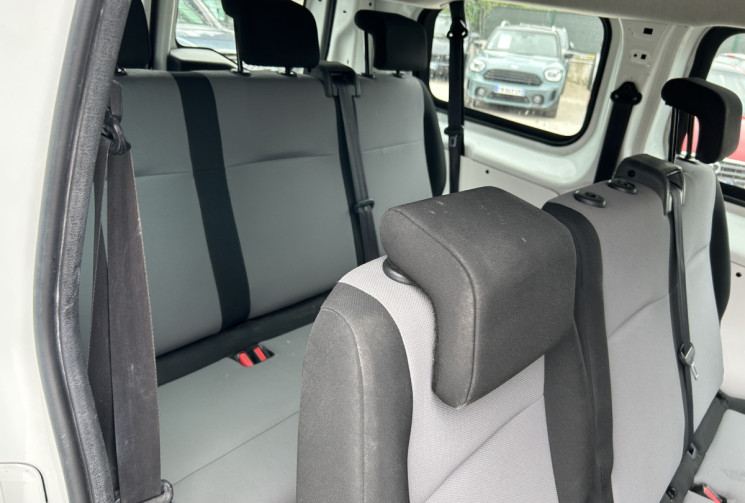 Peugeot Expert TRAVELLER 1.5 BLUEHDI 120 Ch STANDARD BUSINESS * 9 PLACES * 1ER MAIN * CARPLAY * GPS