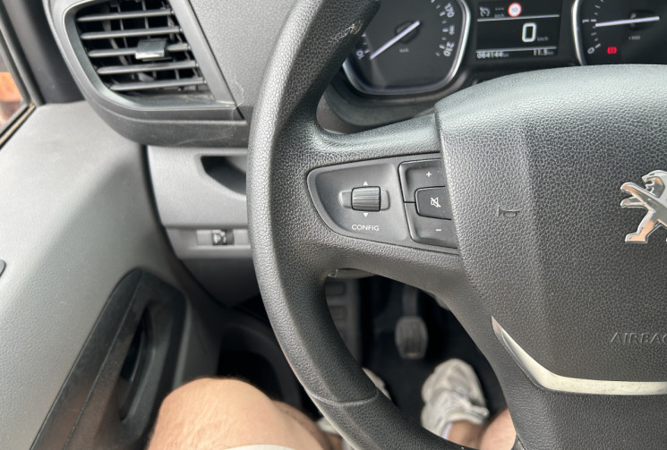 Peugeot Expert TRAVELLER 1.5 BLUEHDI 120 Ch STANDARD BUSINESS * 9 PLACES * 1ER MAIN * CARPLAY * GPS