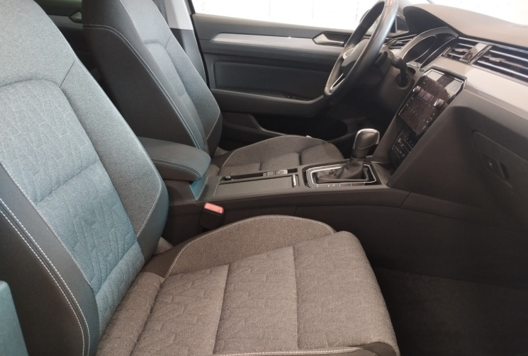 Volkswagen Passat SW 2.0 TDI EVO 150 DSG7 Business + ATTELAGE