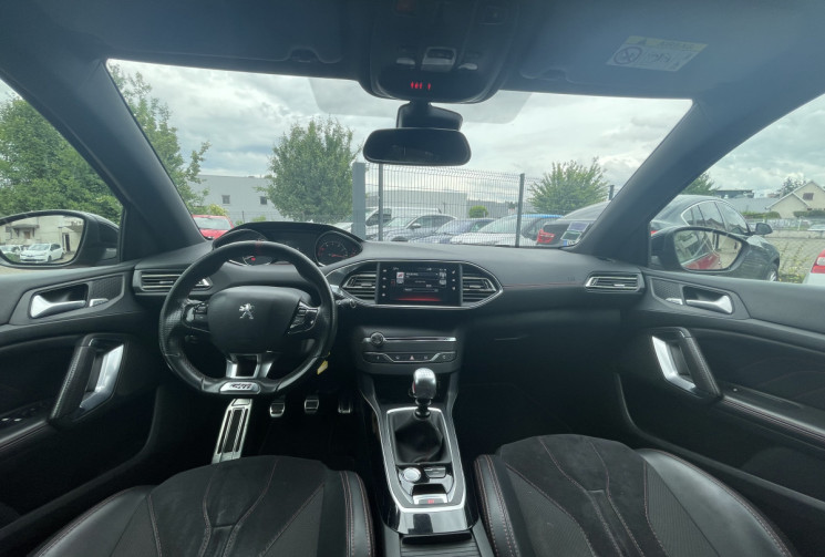 Peugeot 308 II GTI / 272 CH 