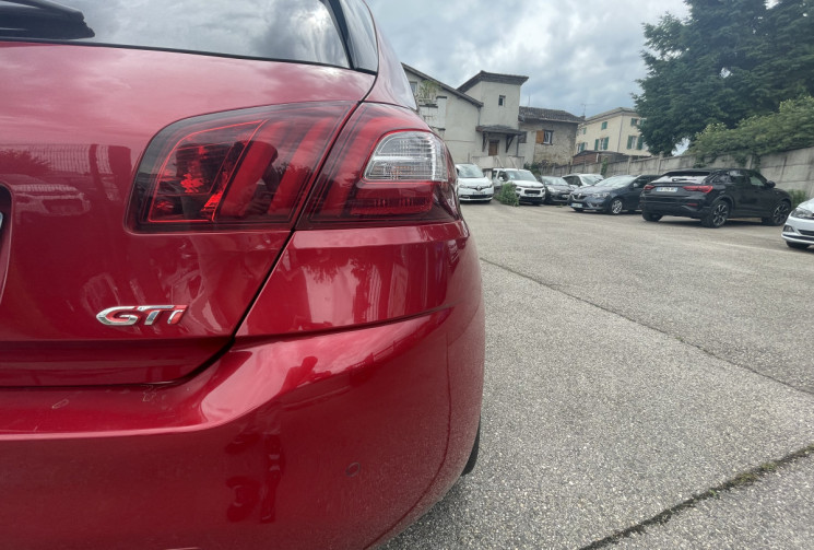 Peugeot 308 II GTI / 272 CH 