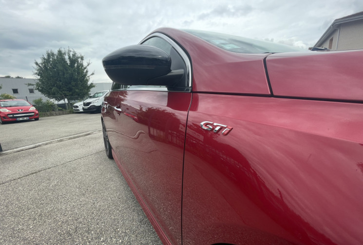 Peugeot 308 II GTI / 272 CH 