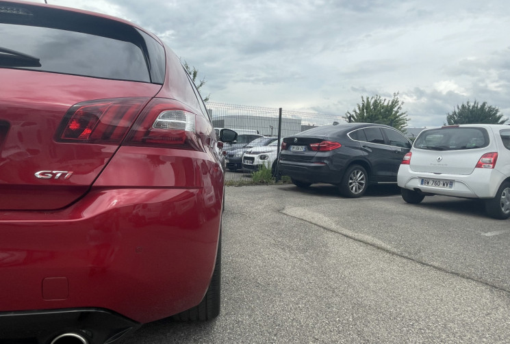 Peugeot 308 II GTI / 272 CH 