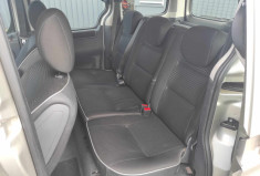 Peugeot Partner 1.4i 75 CH CONFORT CLIM 5 PLACES DISTRIB NEUVE