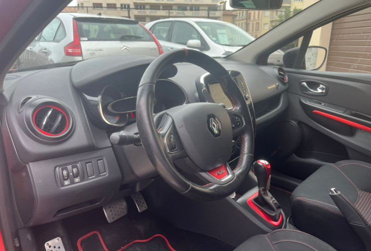 Renault Clio IV RS 1.6 16V Turbo EDC6 200 cv