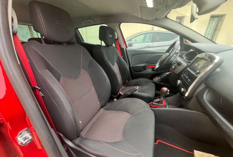 Renault Clio IV RS 1.6 16V Turbo EDC6 200 cv
