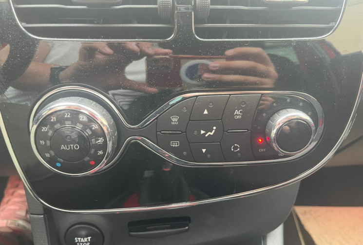Renault Clio IV RS 1.6 16V Turbo EDC6 200 cv