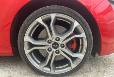 Renault Clio IV RS 1.6 16V Turbo EDC6 200 cv