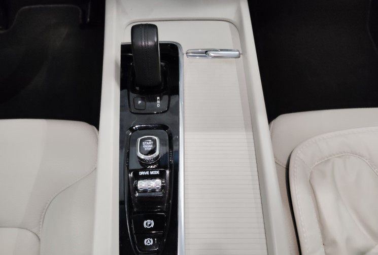 Volvo XC60 B4 AdBlue 197ch Business Executive Geartronic