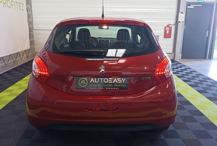 Peugeot 208 1.2L Essence 82 ch – Finition Allure – Courroie de distribution changée en 2023