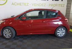 Peugeot 208 1.2L Essence 82 ch – Finition Allure – Courroie de distribution changée en 2023