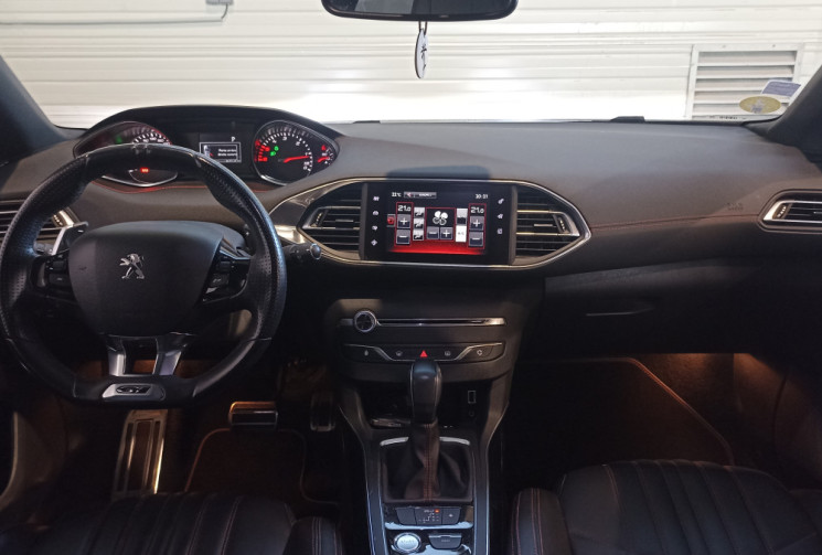 Peugeot 308 SW 2.0 BlueHDi 180 ch S&S EAT6 GT – Toit panoramique