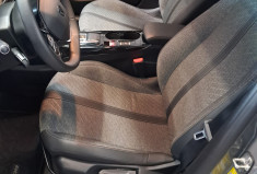 Peugeot 208 ELECTRIQUE 51 kWh 156 ch - Allure - 1ER MAIN - TBE - SUIVI - GTIE -