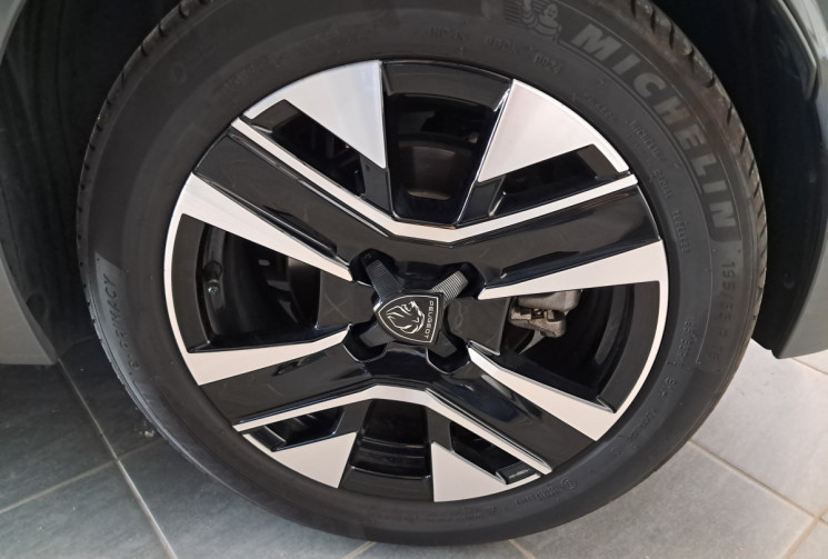 Peugeot 208 ELECTRIQUE 51 kWh 156 ch - Allure - 1ER MAIN - TBE - SUIVI - GTIE -