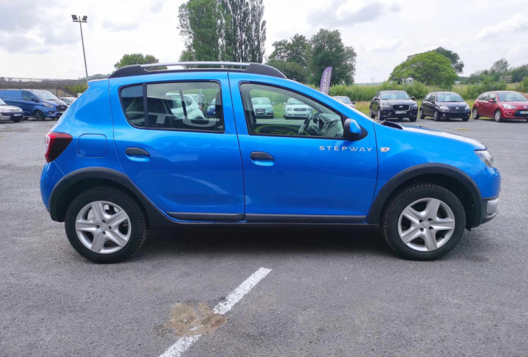 Dacia Sandero STEPWAY 1.5 DCI 90 CH PRESTIGE 1ERE MAIN