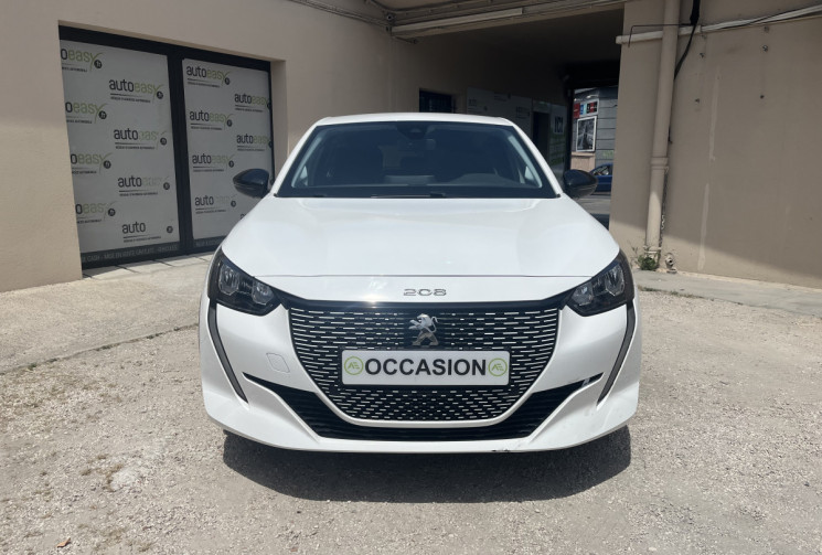 Peugeot 208  E-208 STYLE 100kW 136 ch Boîte auto / Entretien Peugeot 