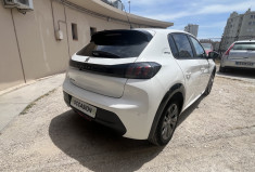 Peugeot 208  E-208 STYLE 100kW 136 ch Boîte auto / Entretien Peugeot 