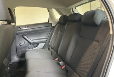 Volkswagen Polo VI 1.0 80ch