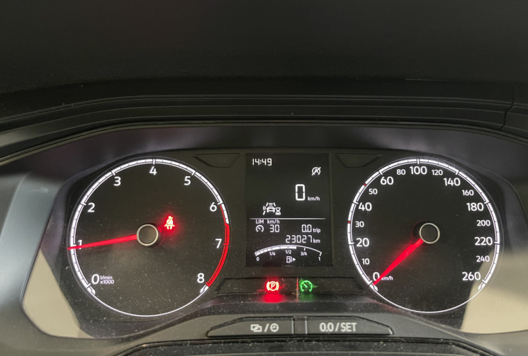 Volkswagen Polo VI 1.0 80ch