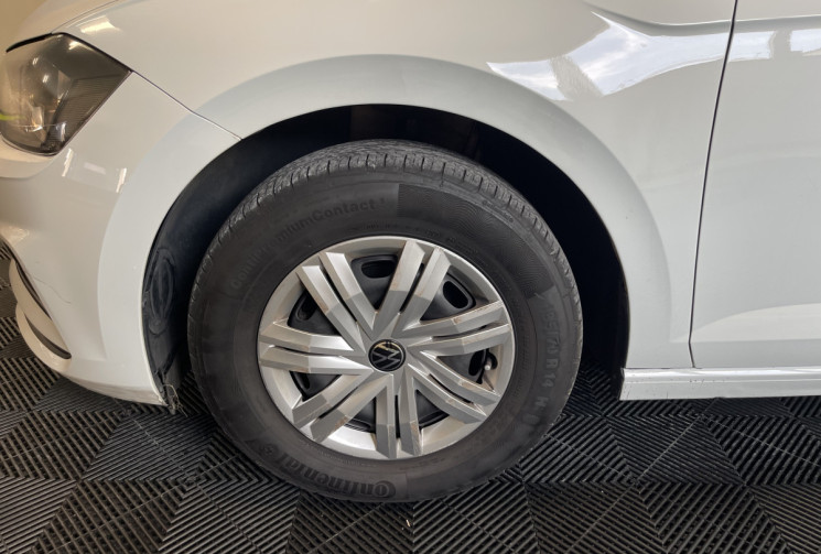 Volkswagen Polo VI 1.0 80ch