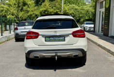 Mercedes GLA 220 CDi 2.1 170 ch 4Matic 7G-DCT / Toit ouvrant / Attelage / Camera / LED / Garantie