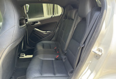 Mercedes GLA 220 CDi 2.1 170 ch 4Matic 7G-DCT / Toit ouvrant / Attelage / Camera / LED / Garantie