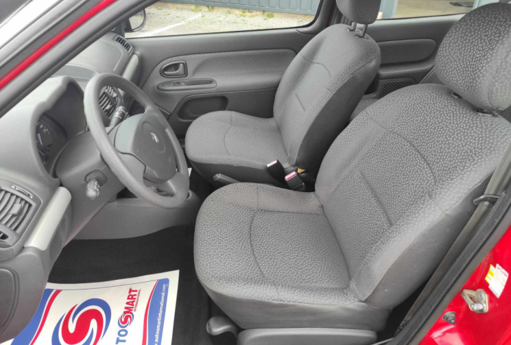 Renault Clio CAMPUS CLIM 1.2 16V 75 CH 45000 KMS !! RÉVISÉE ET GARANTIE