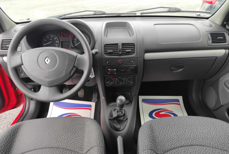Renault Clio CAMPUS CLIM 1.2 16V 75 CH 45000 KMS !! RÉVISÉE ET GARANTIE