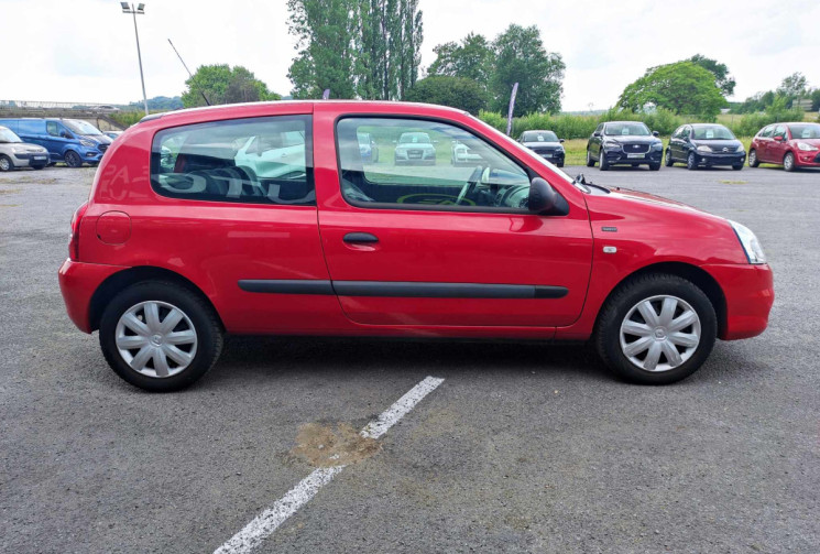 Renault Clio CAMPUS CLIM 1.2 16V 75 CH 45000 KMS !! RÉVISÉE ET GARANTIE