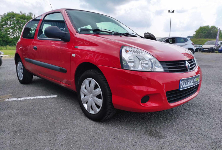 Renault Clio CAMPUS CLIM 1.2 16V 75 CH 45000 KMS !! RÉVISÉE ET GARANTIE