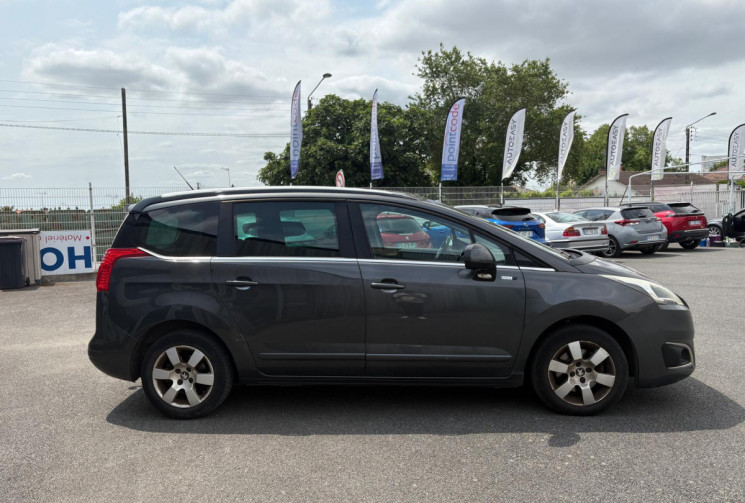 Peugeot 5008 I PHASE 2  1.2  THP 130 STYLE/ GARANTIE 12 MOIS 