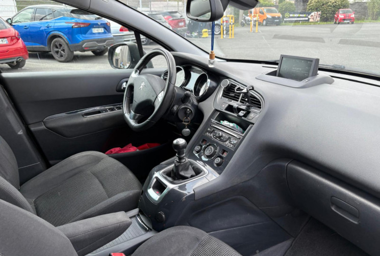 Peugeot 5008 I PHASE 2  1.2  THP 130 STYLE/ GARANTIE 12 MOIS 