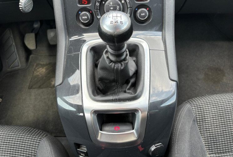 Peugeot 5008 I PHASE 2  1.2  THP 130 STYLE/ GARANTIE 12 MOIS 