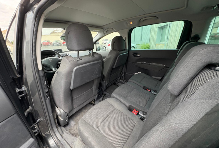 Peugeot 5008 I PHASE 2  1.2  THP 130 STYLE/ GARANTIE 12 MOIS 