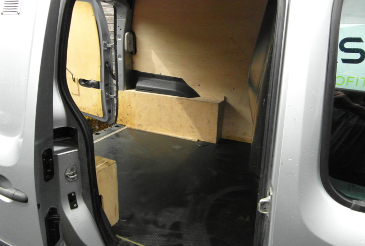 Renault KANGOO EXPRESS KANGOO EXPRESS DCI 95 EXTRA R-LINK 3 PLACES