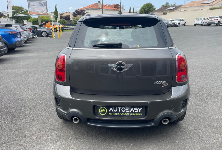 Mini Countryman COOPER 2 SD 2.0 143ch / PACK SPORT/ TOIT OUVRANT/SIEGES CHAUFFANTS.
