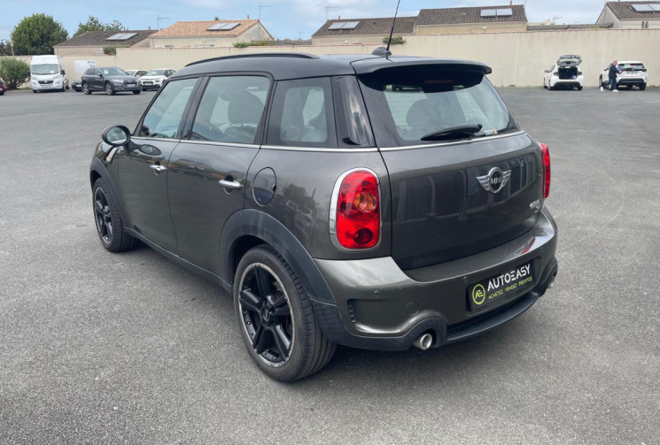 Mini Countryman COOPER 2 SD 2.0 143ch / PACK SPORT/ TOIT OUVRANT/SIEGES CHAUFFANTS.