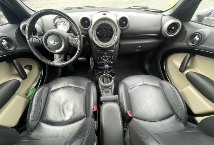 Mini Countryman COOPER 2 SD 2.0 143ch / PACK SPORT/ TOIT OUVRANT/SIEGES CHAUFFANTS.