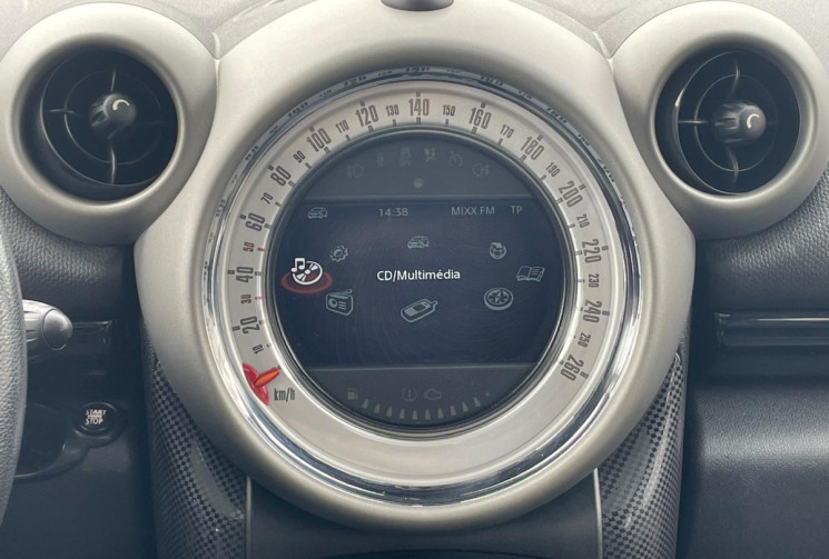 Mini Countryman COOPER 2 SD 2.0 143ch / PACK SPORT/ TOIT OUVRANT/SIEGES CHAUFFANTS.