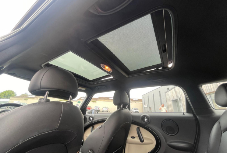 Mini Countryman COOPER 2 SD 2.0 143ch / PACK SPORT/ TOIT OUVRANT/SIEGES CHAUFFANTS.