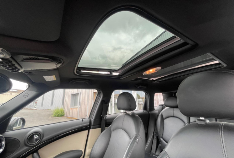 Mini Countryman COOPER 2 SD 2.0 143ch / PACK SPORT/ TOIT OUVRANT/SIEGES CHAUFFANTS.