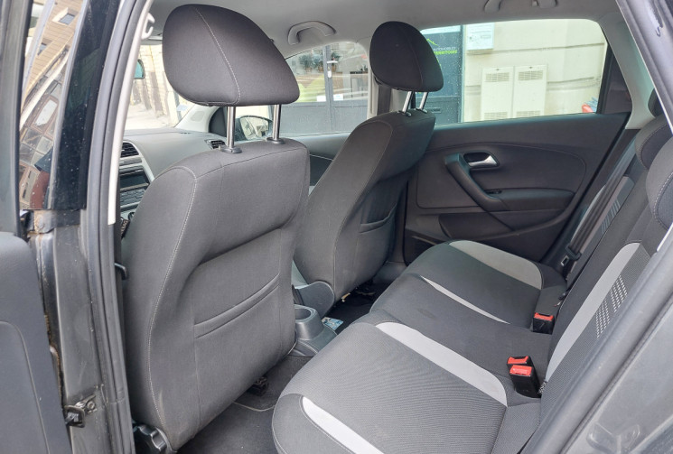 Volkswagen Polo V 1.6 tdi 90 ch LIFE 111500 KMS