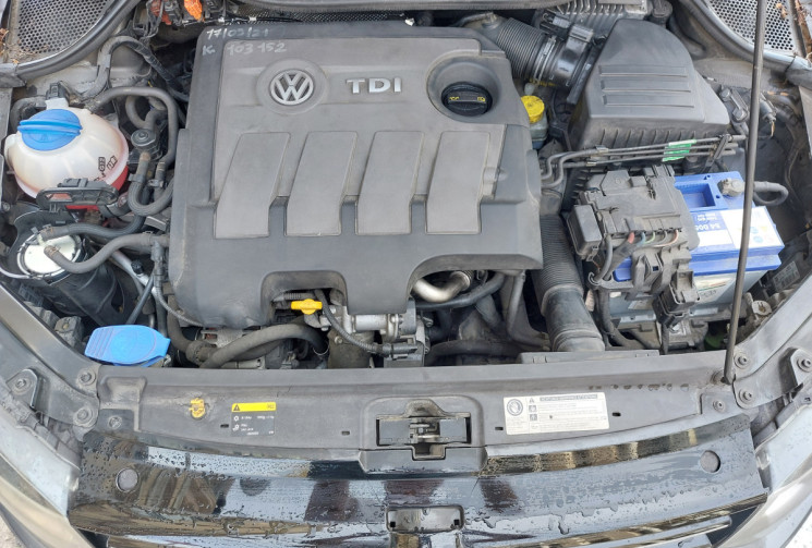 Volkswagen Polo V 1.6 tdi 90 ch LIFE 111500 KMS