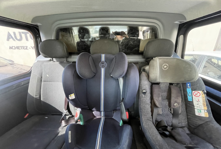 Renault Trafic III (F82) L1H1 1000 1.6 dCi 95ch 6 PLACES Cabine Approfondie Grand Confort Euro6