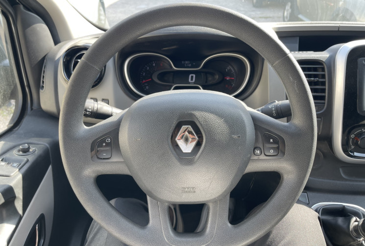Renault Trafic III (F82) L1H1 1000 1.6 dCi 95ch 6 PLACES Cabine Approfondie Grand Confort Euro6