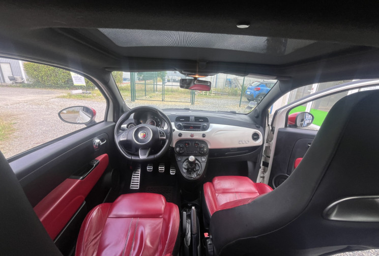 Abarth 500 1.4 Turbo T-Jet 135ch