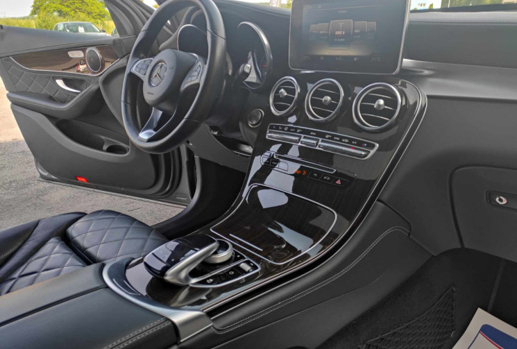 Mercedes GLC Coupé 250D 4 MATIC 9G TRONIC AMG CUIR DESIGNO