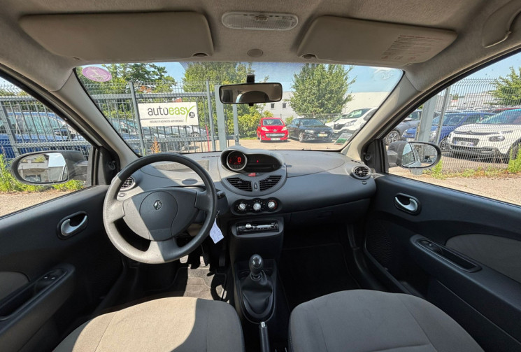 Renault Twingo 1.2 Authentique 75 ch clim distrib ok 