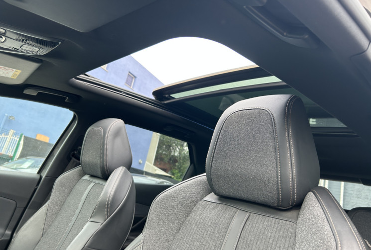 Peugeot 3008 II (2) 1.6 PURETECH 180 Ch GT LINE EAT8 * MOTEUR A CHAINE * TOIT OUVRANT * CARPLAY