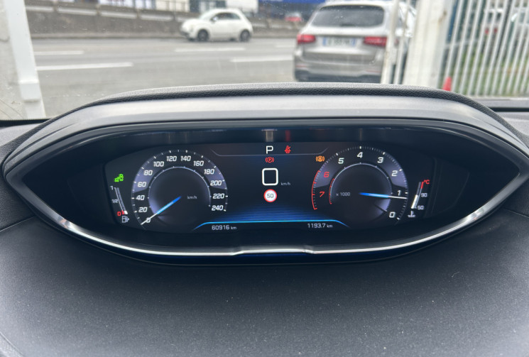 Peugeot 3008 II (2) 1.6 PURETECH 180 Ch GT LINE EAT8 * MOTEUR A CHAINE * TOIT OUVRANT * CARPLAY